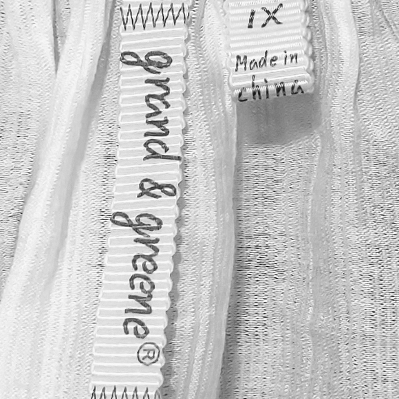 Women's lace long sleeve top - Picture 4 of 4